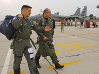Румен Радев летя с изтребител F-15